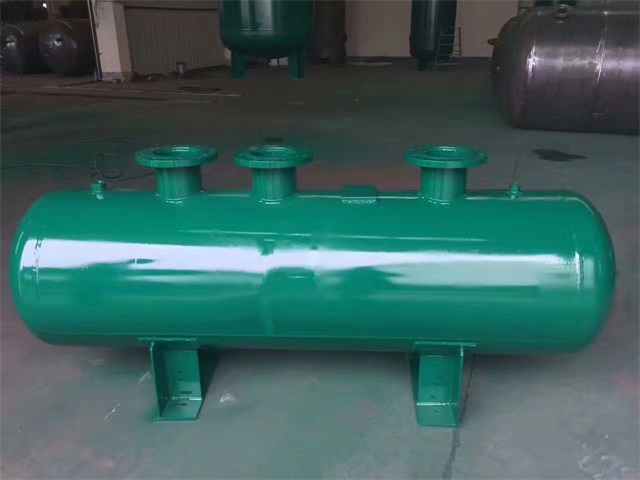 班玛班玛班玛蒸汽分气缸